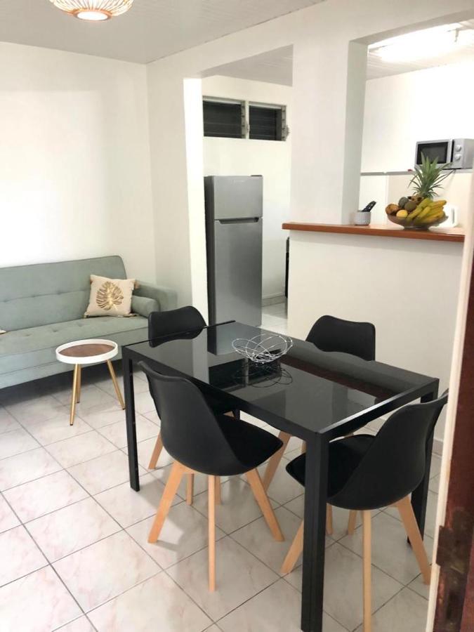 La Kaz A Nana Apartment Ле Госие Екстериор снимка