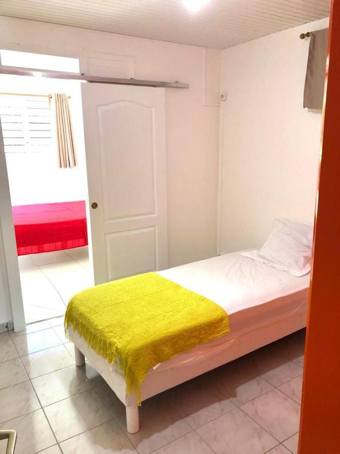 La Kaz A Nana Apartment Ле Госие Екстериор снимка